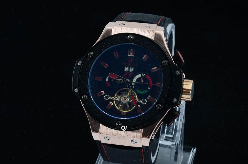 HUBLOT GENEVE Watch 38